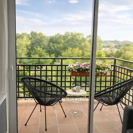 Apartamento Moderno Con Terraza Cerca De Calella De Palafrugell